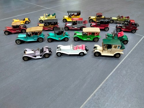 Matchbox lesney models of - 17,