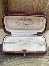 Antique 18ct Gold Opal Stick