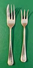 VINTAGE PETITE EPNS PICKLE/OYSTER FORK & SIMILAR CAKE FORK (783)