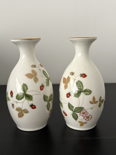Wedgwood wild strawberry 2 - wedgwood,