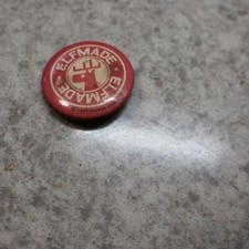 Hallmark BUTTON PIN Christmas