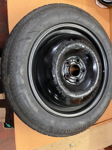 Rover 2002 spare wheel - 75,