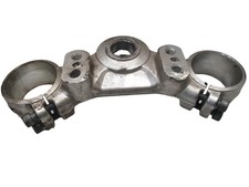 TRIUMPH Tiger 800XC Top Yoke Fork Bridge Triple Clamp A1 2011