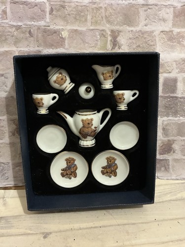 Dolls house miniature - dolls,