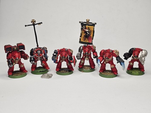 Warhammer 40k space marine - space,