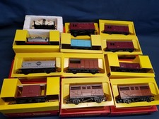 12 X TRIANG HORNBY VARIOUS WAGONS HORSE, BLUE CIRCLE, TANKS ETC EXCELLENT BOXED