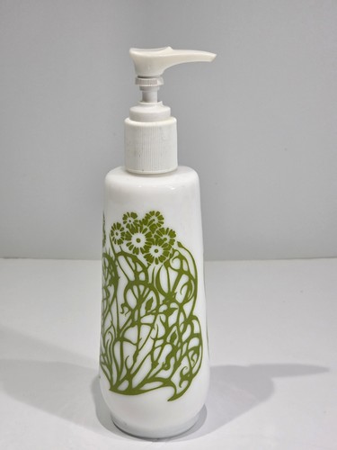 1970 amway milk glass - 1970’s,