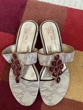 Milli Burgundy Stone Embellished To post Flip flops Uk6.5