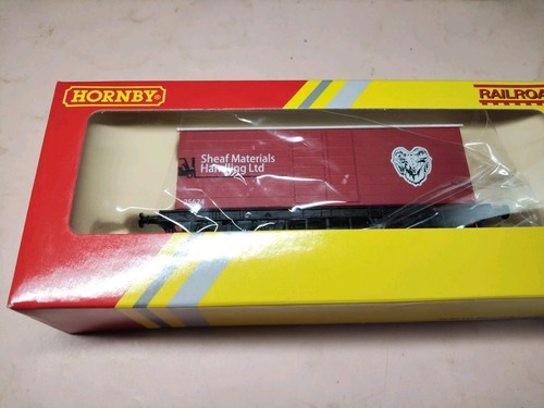 Boxed unused hornby gauge - boxed/unused, `oo