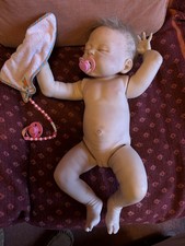 Mary Shortle Baby Girl Silicone Doll. 2.8kg Very Lifelike.
