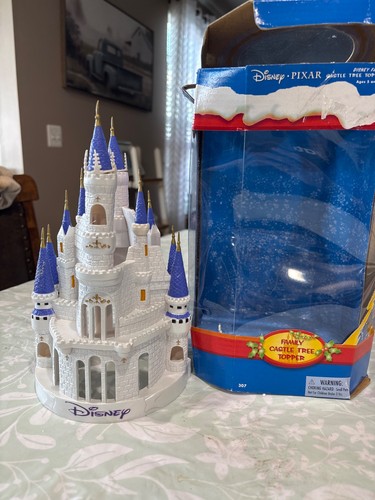 Disney pixar family castle - disney,