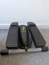 Lateral Thigh Trainer (LTT)