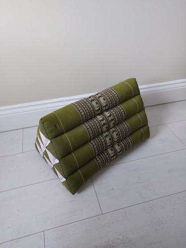 Thai triangle pyramid - pyramid, cushion