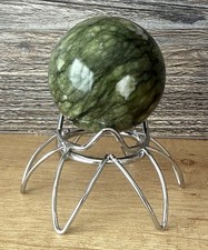 Green serpentine sphere k155 - green,