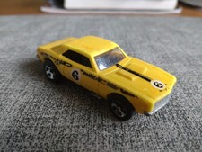 HOT WHEELS COLOR SHIFTERS STREET CAR TO RACE CAR '67 CHEVROLET CAMARO #CHU