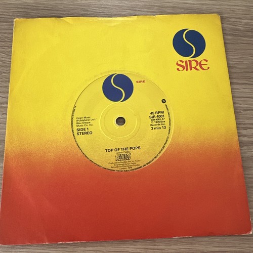 Rezillos top the - pops, /
