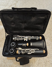 Student Bb Clarinet Durable ABS Resin Design, Mouthpiece and Case