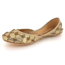 Women Embroidered Punjabi