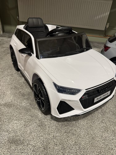 Kids audi ride on car - kids,
