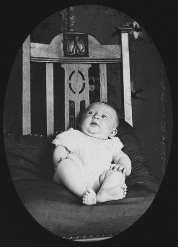 Baby chair dated 1909 - baby,