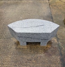 STUNNING MODERN CURVED GRANITE