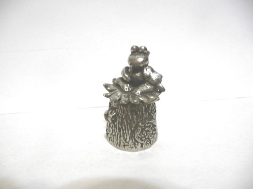 Thimble vintage pewter - vintage,