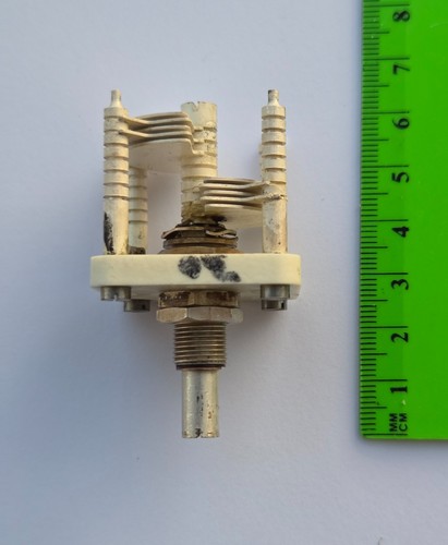 Dual variable panel mounting - variable,