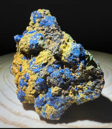 Azurite mineral crystal - azurite, mineral/crystal