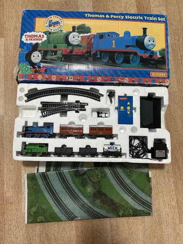 Hornby r9045 thomas - &, percy