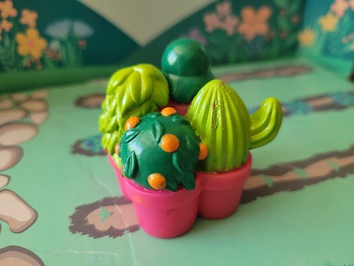 Happyland green and - , pink