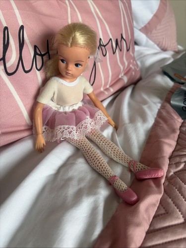 Sindy vintage blonde ballerina - sindy,