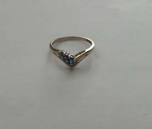 9ct wishbone ring - —,