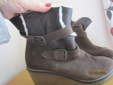Celtic & Co Size 40 Brown