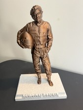 Ayrton senna statue 20cm - ayrton,