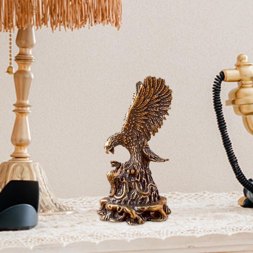 Eagle ornament animal statue - animal,