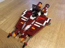 LEGO STAR WARS 9497 The Old Republic Striker-Class Starfighter