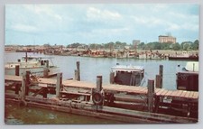 Pleasure Boats in Small Craft