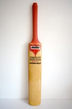 Vintage Cricket bat - Mitre INVINCIBLE 5 star SH - With original cover