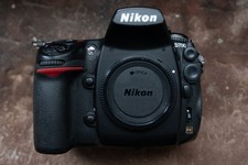 Nikon D700 Full Frame DSLR