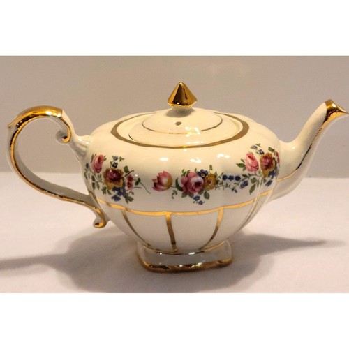 Vtg arthur wood english teapot - vtg,