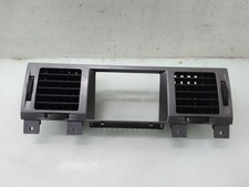 Opel Vectra C 2005 dash center