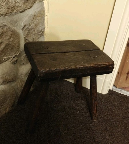 Small hearth stool milking - hearth,