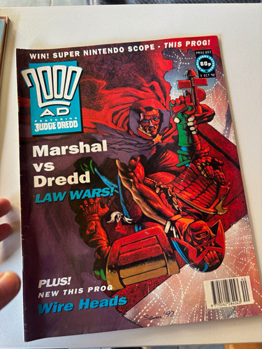 2000 judge dredd - judge,