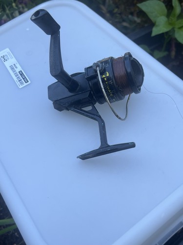 Isuzu fishing reel - isuzu, 1