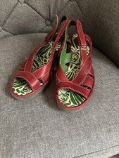 FLY LONDON Yossa Red Leather Sandals Size 38/5 Excellent Condition