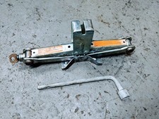 NISSAN MURANO 2006 GENUINE LIFTING JACK & WHEEL BRACE 99550CA010