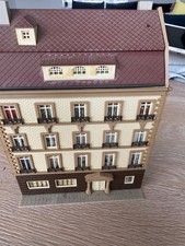 Vollmer 3779/ 25233 5 floor city residential building   HO scale