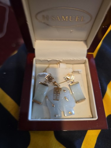 Vintage chinese jade - 9k,