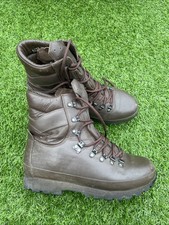 Altberg defender boots Uk 8L   #H1