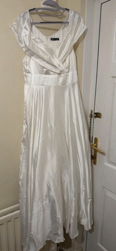Wedding dress size - size, xl